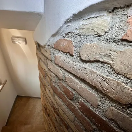 La Torre Pensión Monte San Giusto